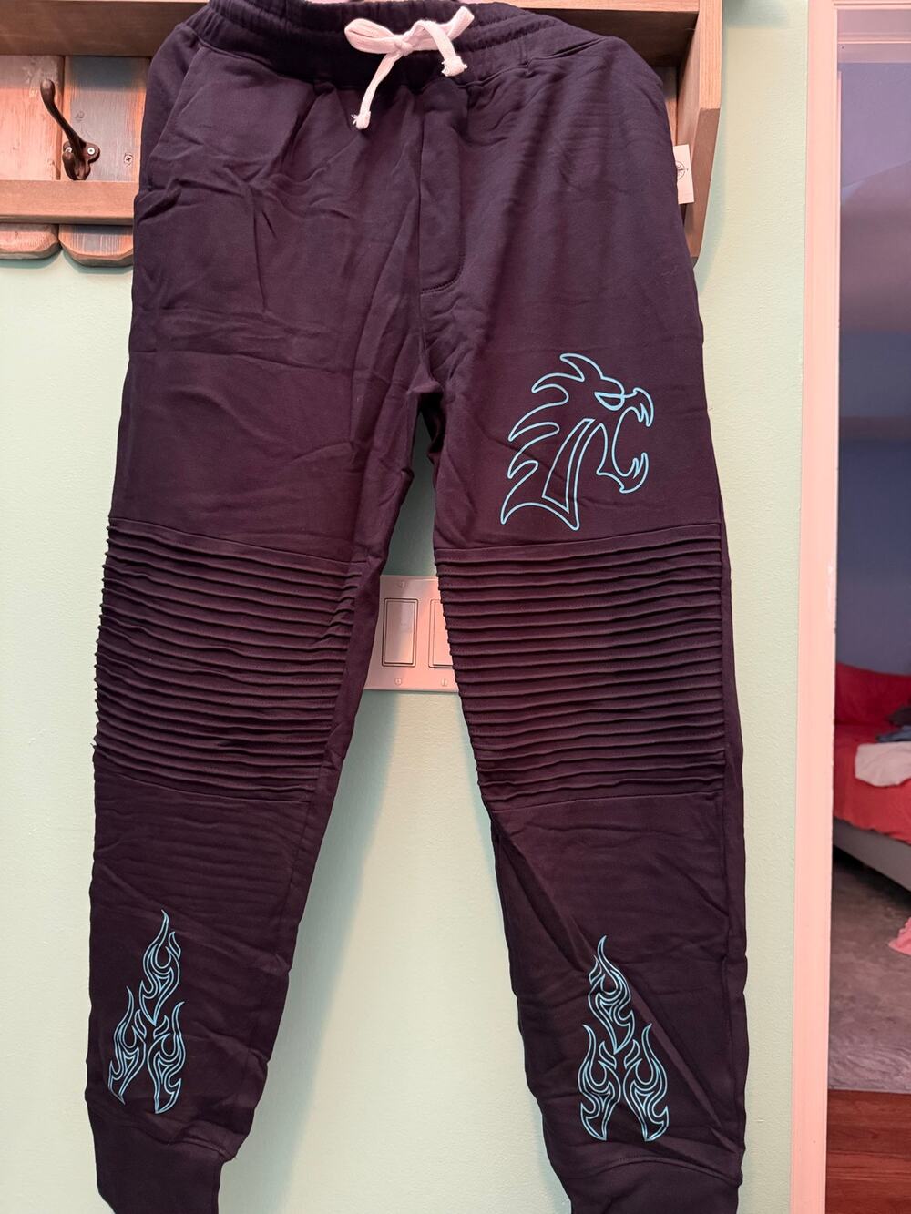 Disney’s Blue Lightning Black Jogger Womens size X-Large